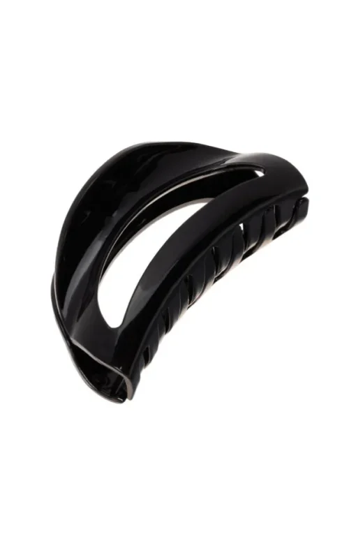 Belle Cutout Curve Jaw