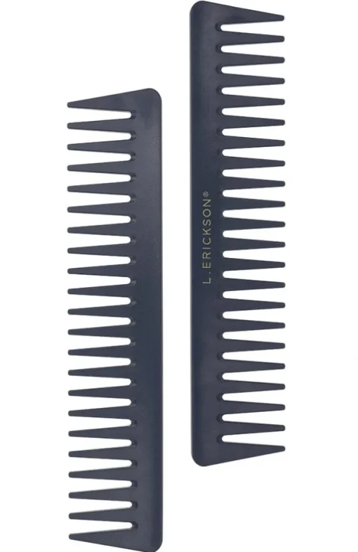 The Petite Detangler Comb